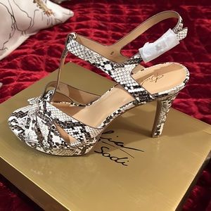 Thalia Sodi Verrda platform sling back Snake Skin pattern Sandals Sz 8M …